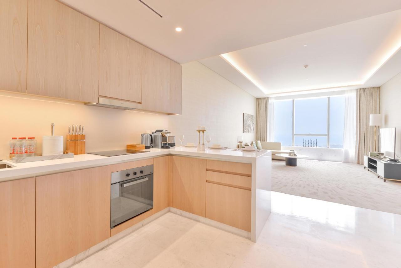 Ultra Luxury Palm Tower With Shared Hotel Facilities Dubai Eksteriør bilde